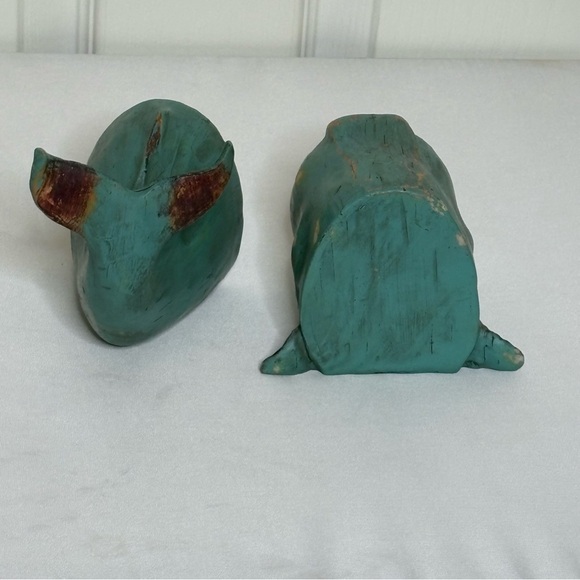Resin Whale Bookends Blue Distressed Wood  Look Nautical Seaside Ocean life - Picture 4 of 7
